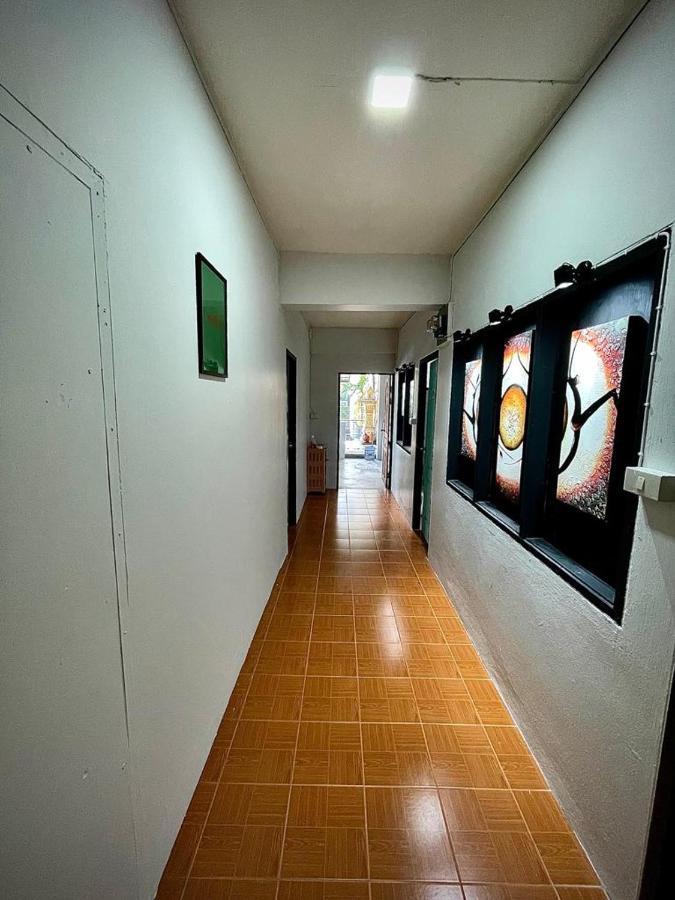 Satop Travelers Guesthouse Chiang Mai Exterior photo