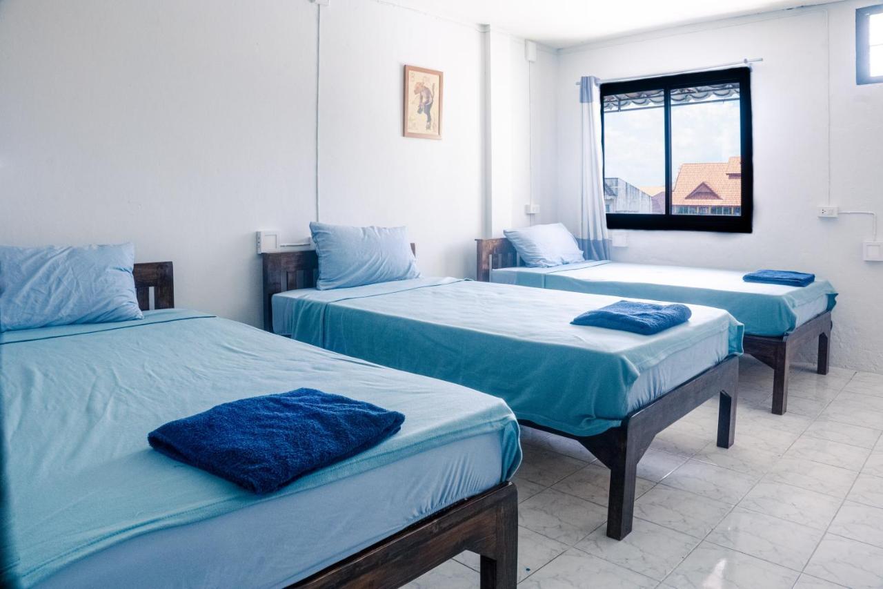 Satop Travelers Guesthouse Chiang Mai Exterior photo